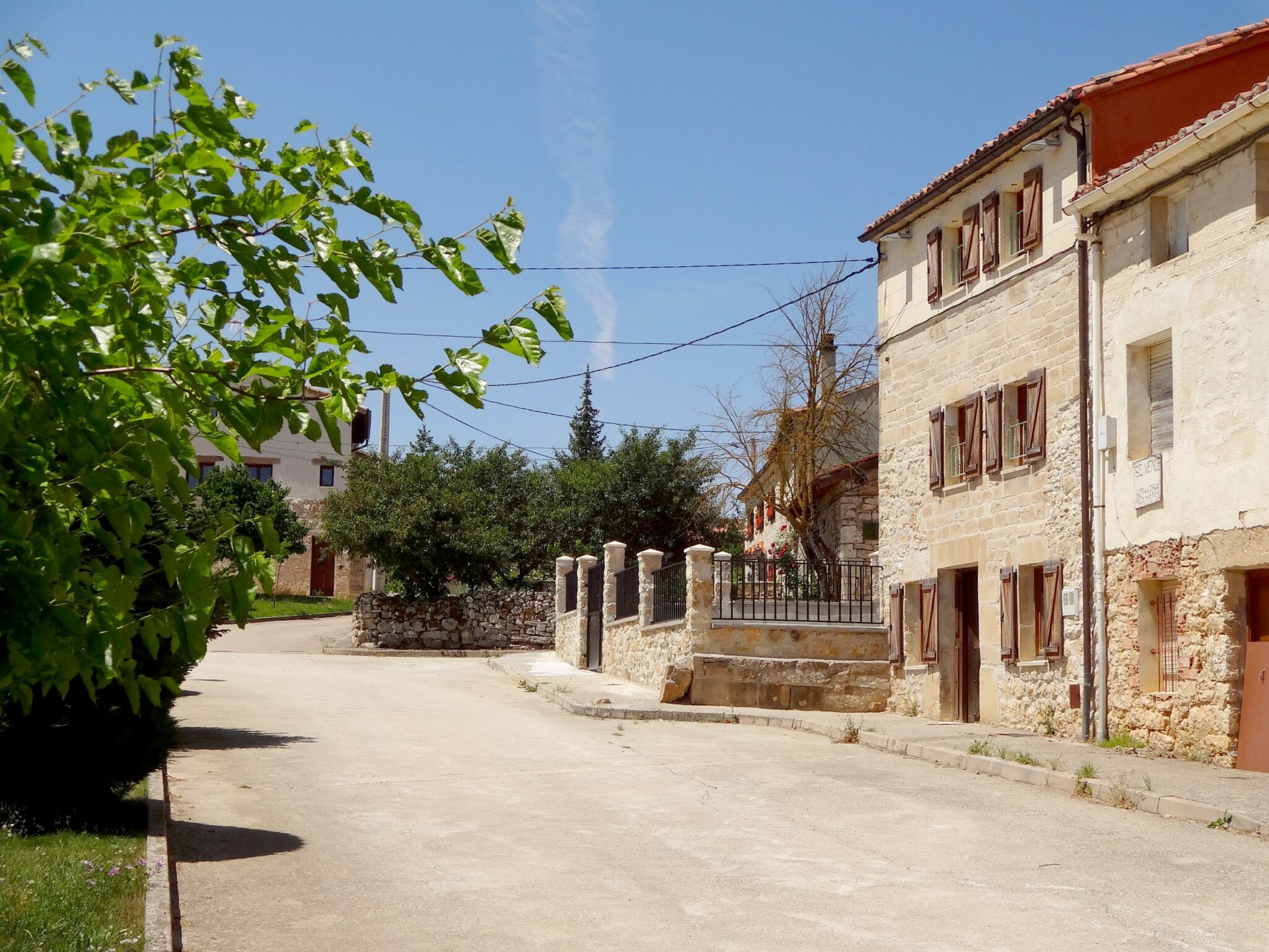 atapuerca rural fachada
